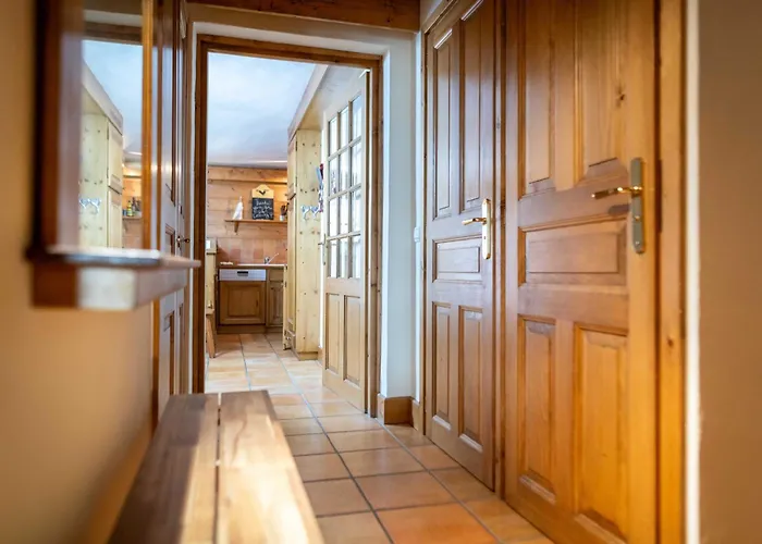 Warm 2-bedroom Near The Tourist Office Megève